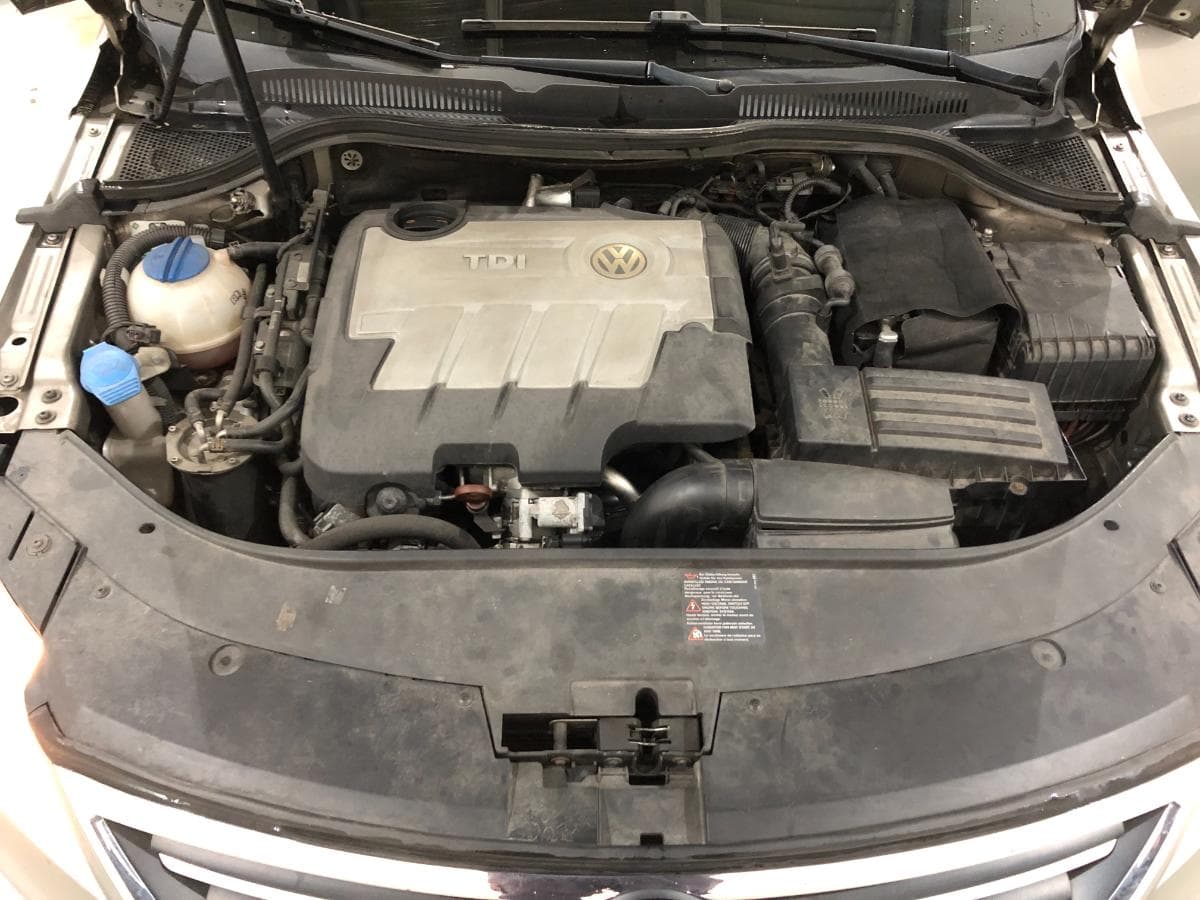 Volkswagen Passat 2.0TDI · Ano 2008 — imagen 9