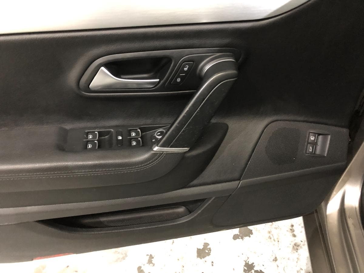 Volkswagen Passat 2.0TDI · Ano 2008 — imagen 16