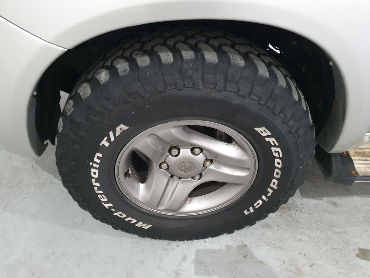Toyota Hilux 3.0 D-4D · Ano 2007 — imagem 16