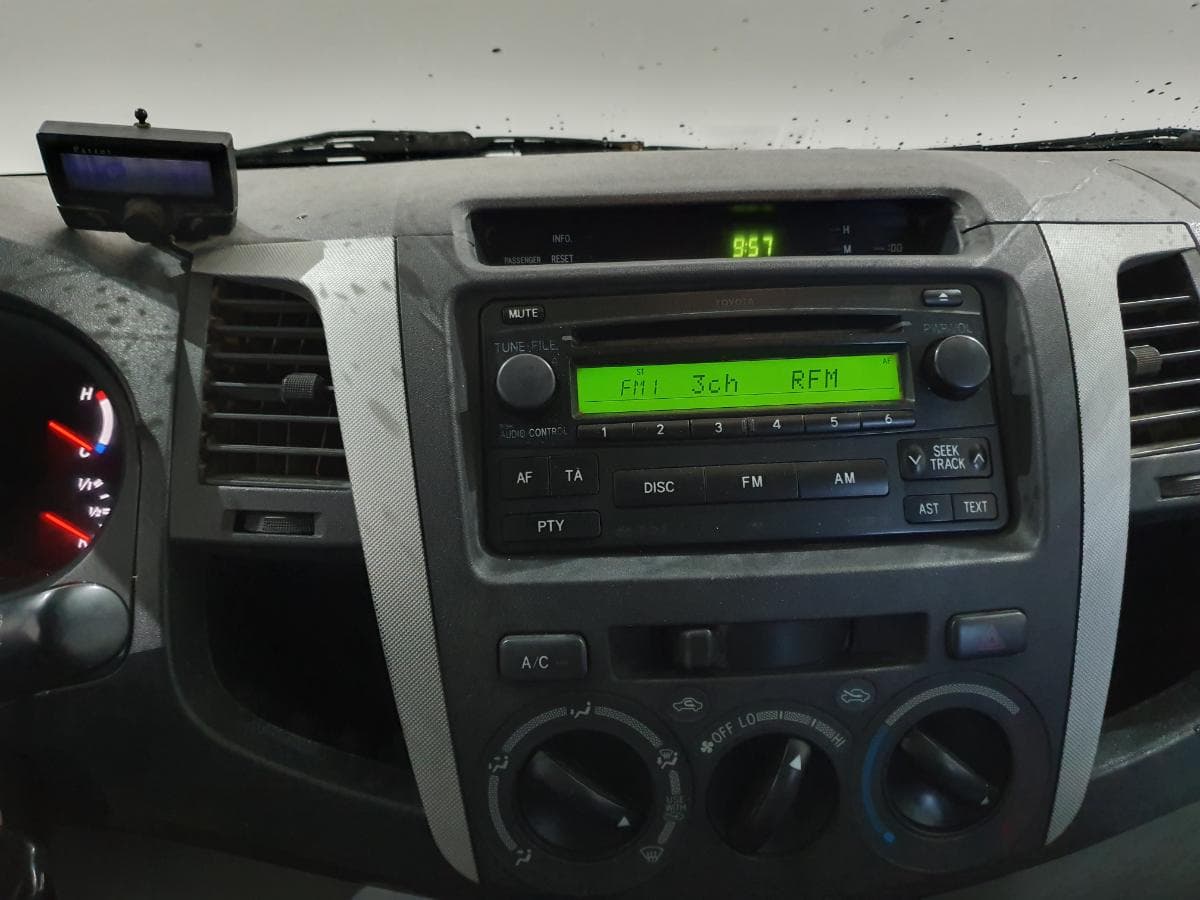 Toyota Hilux 3.0 D-4D · Ano 2007 — imagem 29