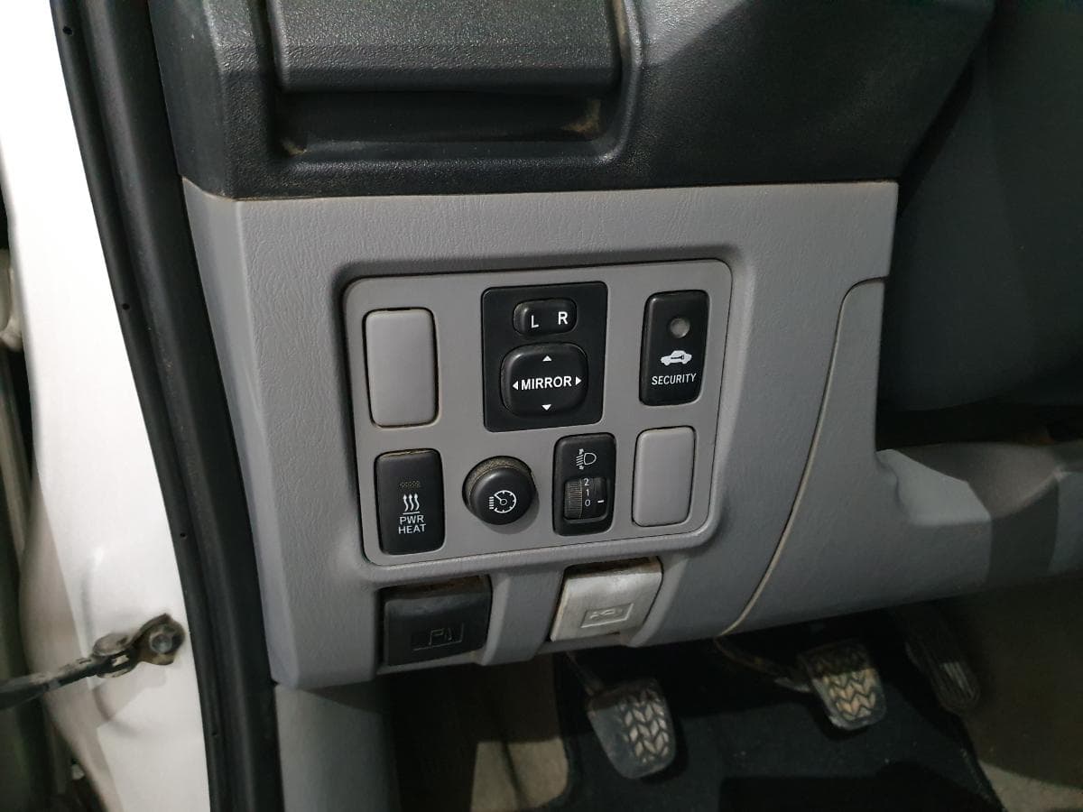 Toyota Hilux 3.0 D-4D · Ano 2007 — imagem 30