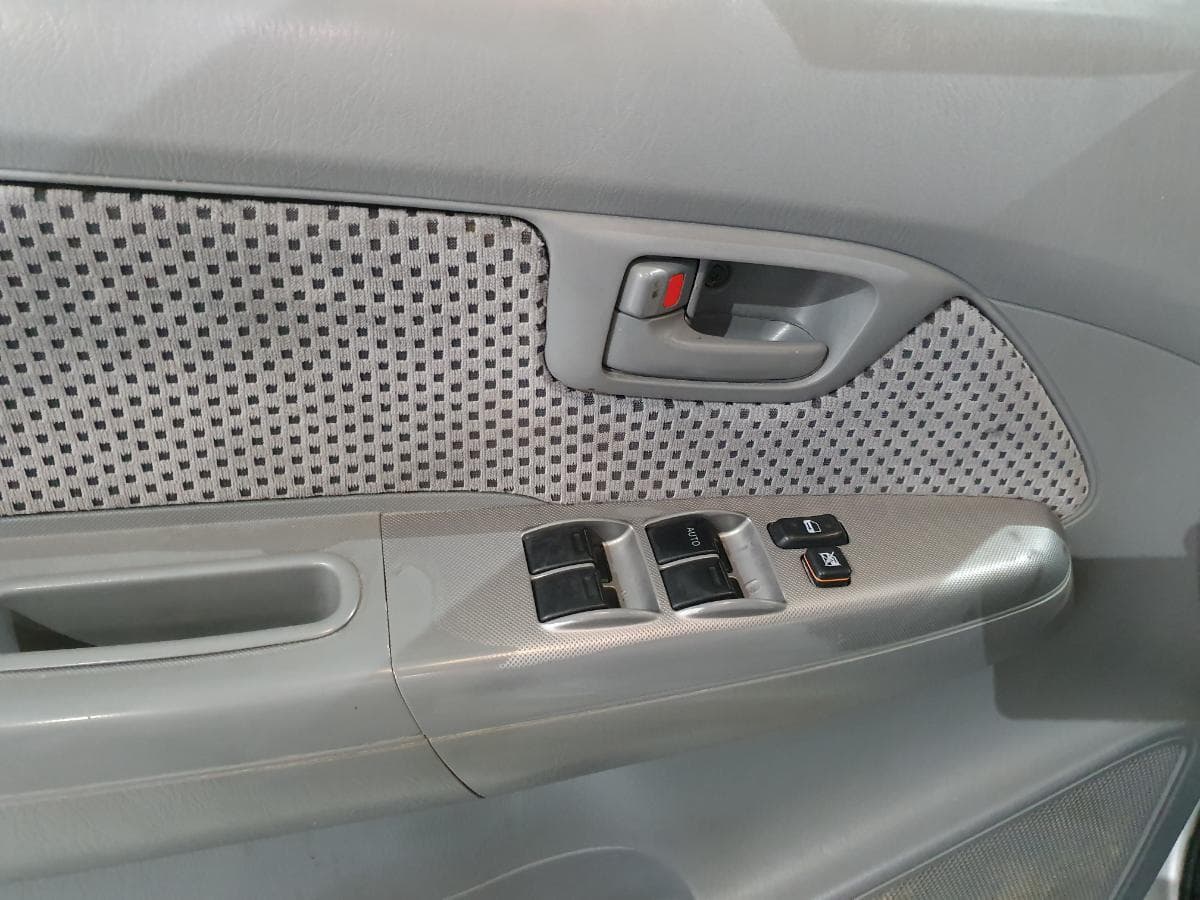 Toyota Hilux 3.0 D-4D · Ano 2007 — imagem 35