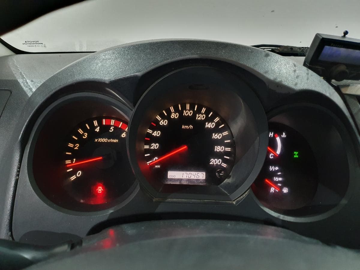 Toyota Hilux 3.0 D-4D · Ano 2007 — imagem 36