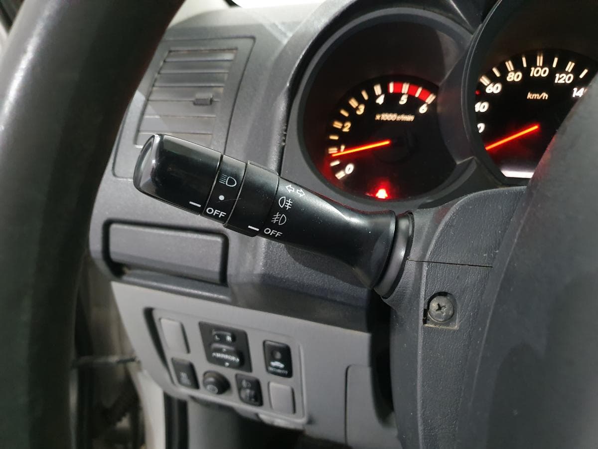 Toyota Hilux 3.0 D-4D · Ano 2007 — imagem 37