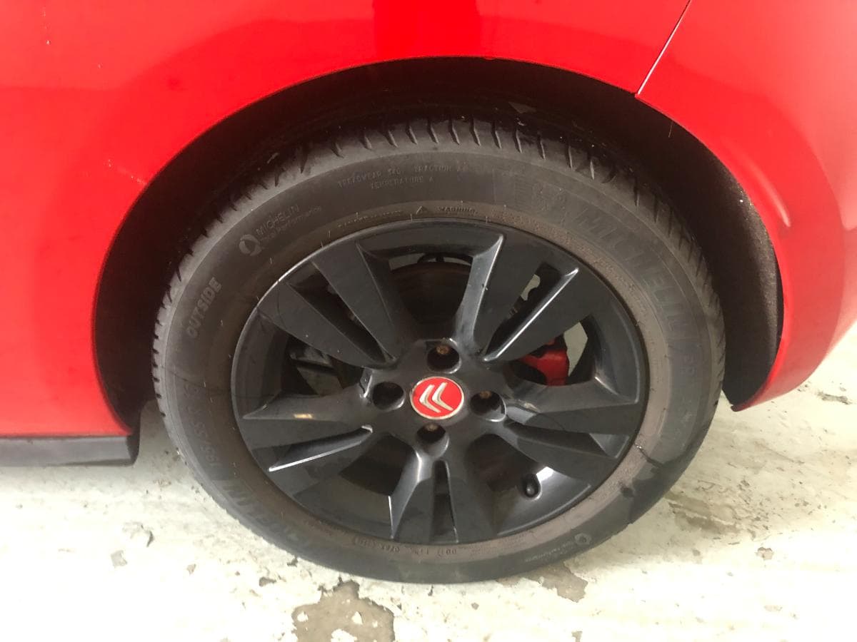 Citroen DS3 1.6HDI · Ano 2011 — imagen 9