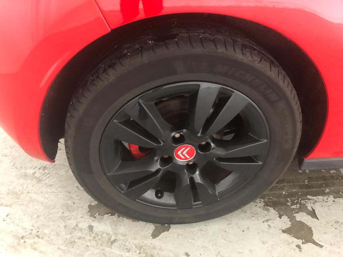Citroen DS3 1.6HDI · Ano 2011 — imagen 10