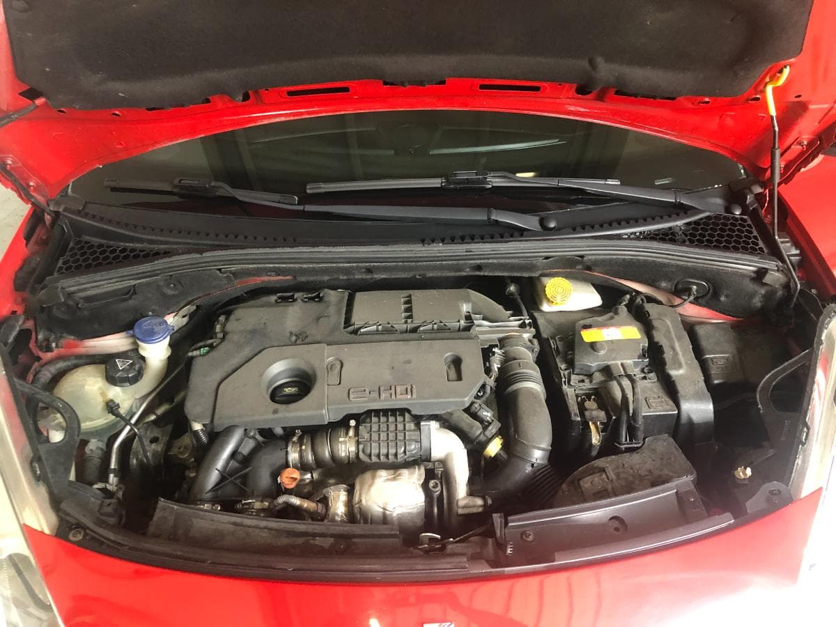 Citroen DS3 1.6HDI · Ano 2011 — imagen 13