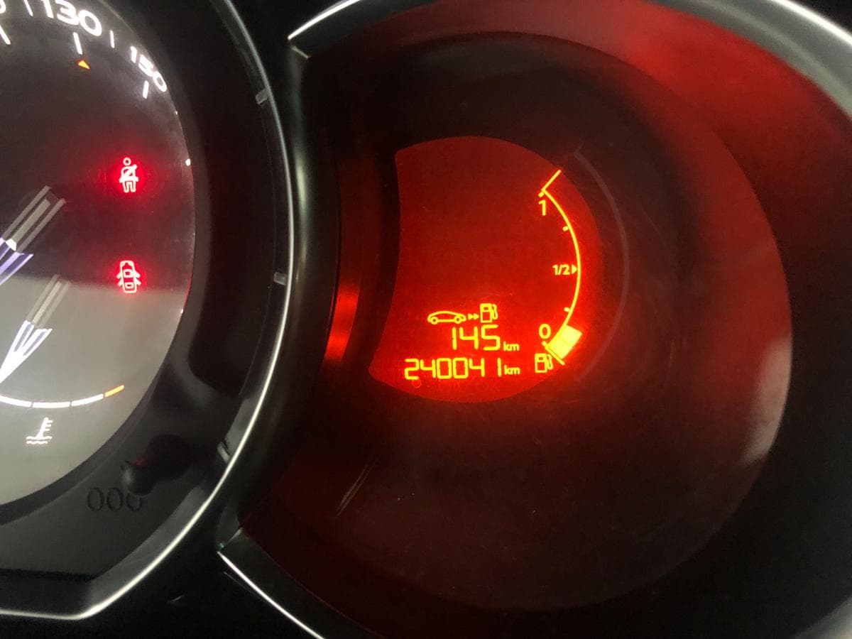 Citroen DS3 1.6HDI · Ano 2011 — imagen 24