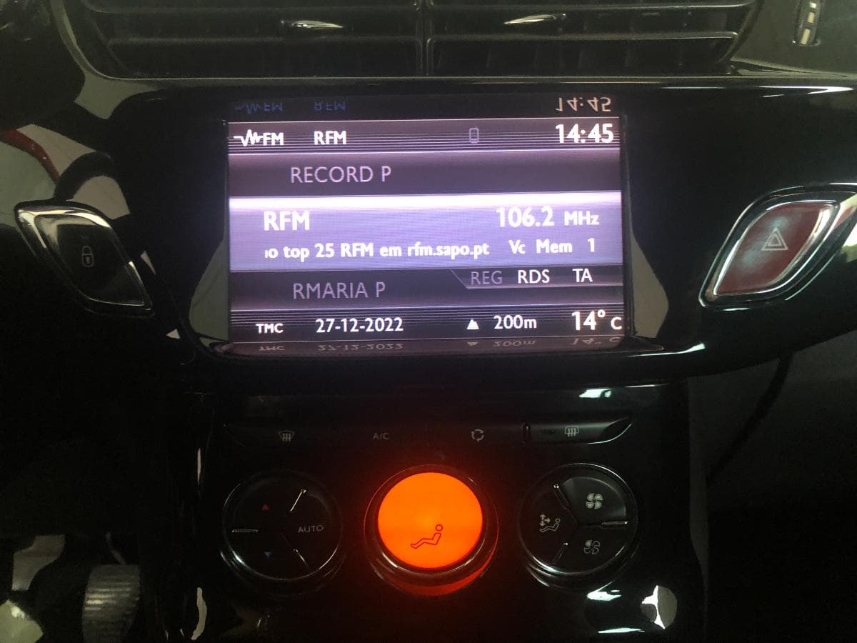 Citroen DS3 1.6HDI · Ano 2011 — imagen 25