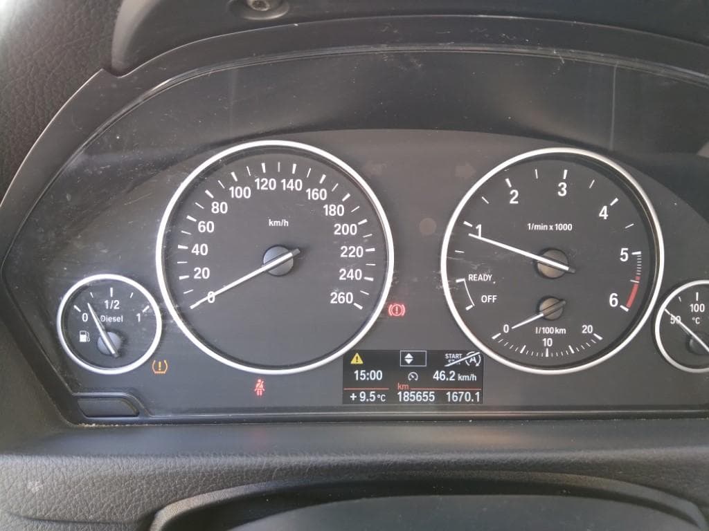 BMW 318D 2.0 · Ano 2014 — imagen 16