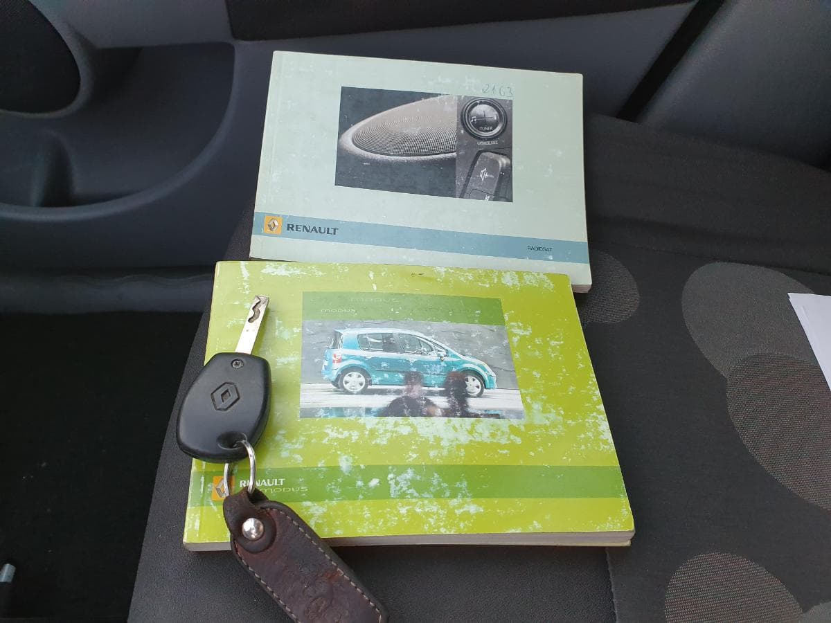 Renault Modus 1.5 DCI · Ano 2006 — imagen 33