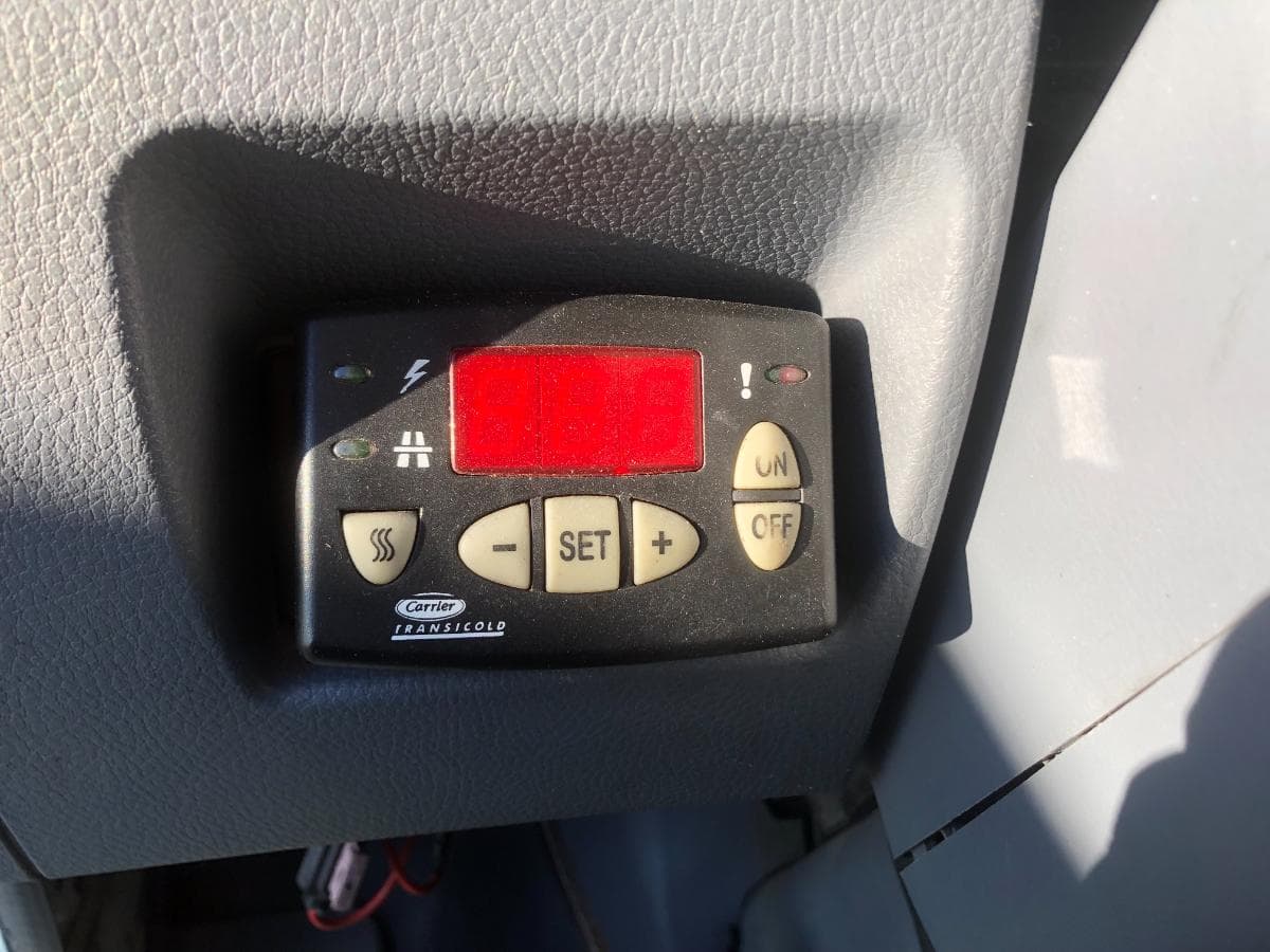 Mitsubishi Canter · Ano 2006 — image 32