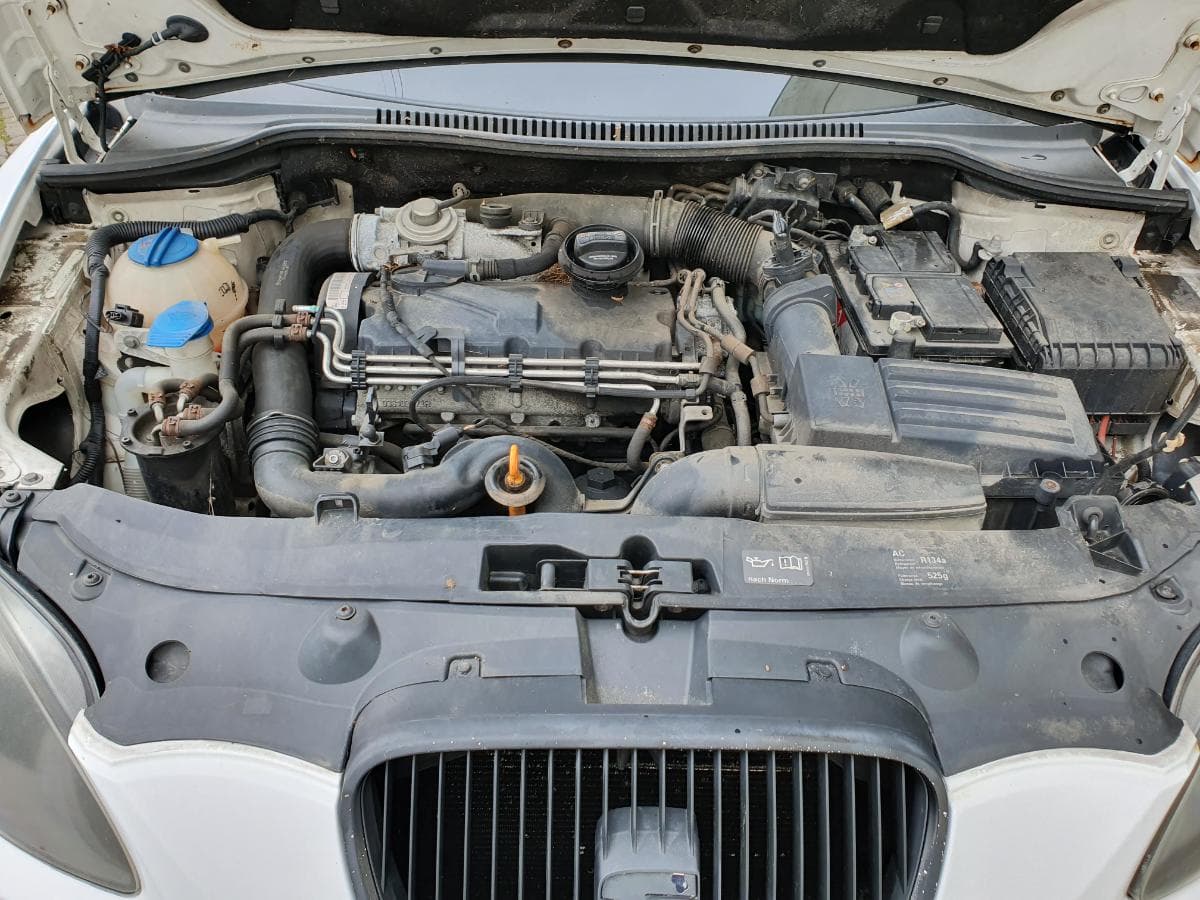 Seat Leon 1.9 TDI · Ano 2010 — imagem 4