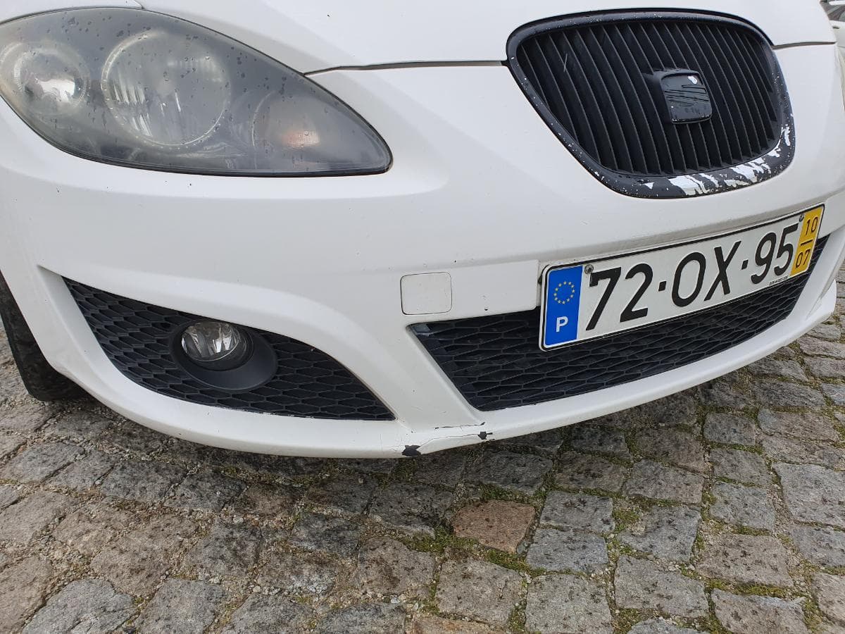 Seat Leon 1.9 TDI · Ano 2010 — imagem 38