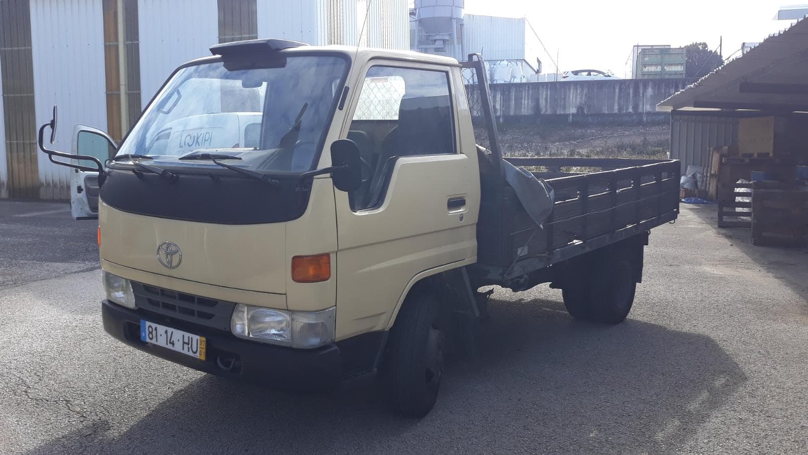 Toyota Dyna 150 — imagem 2
