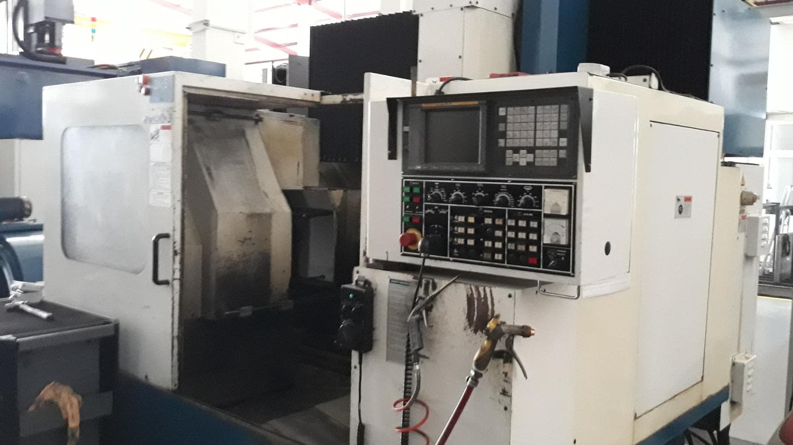 Máquina CNC — imagem 5