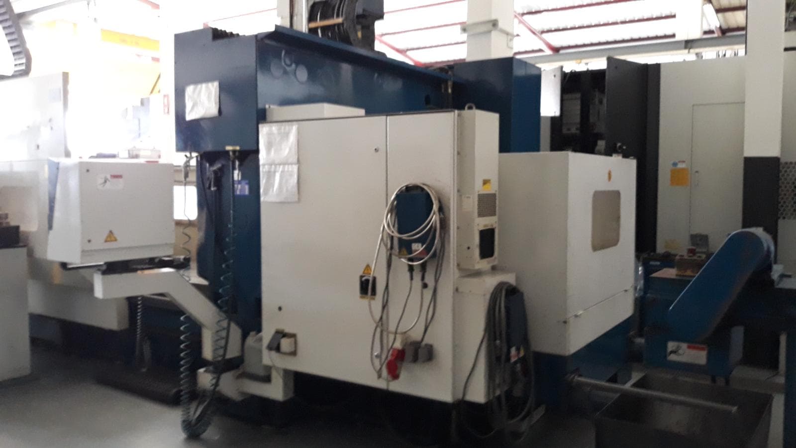 Máquina CNC — imagen 3