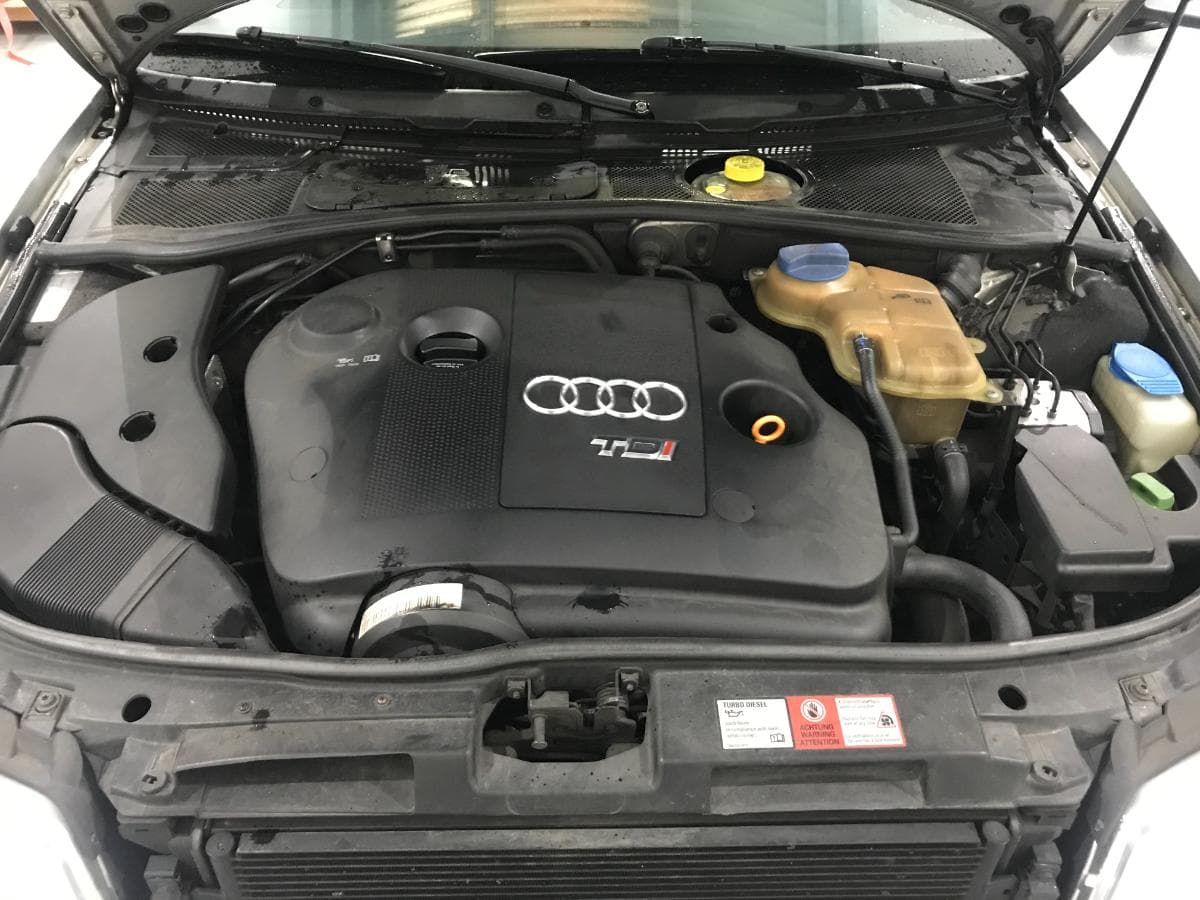 Audi A4 1.9 TDI · Ano 2000 — image 4