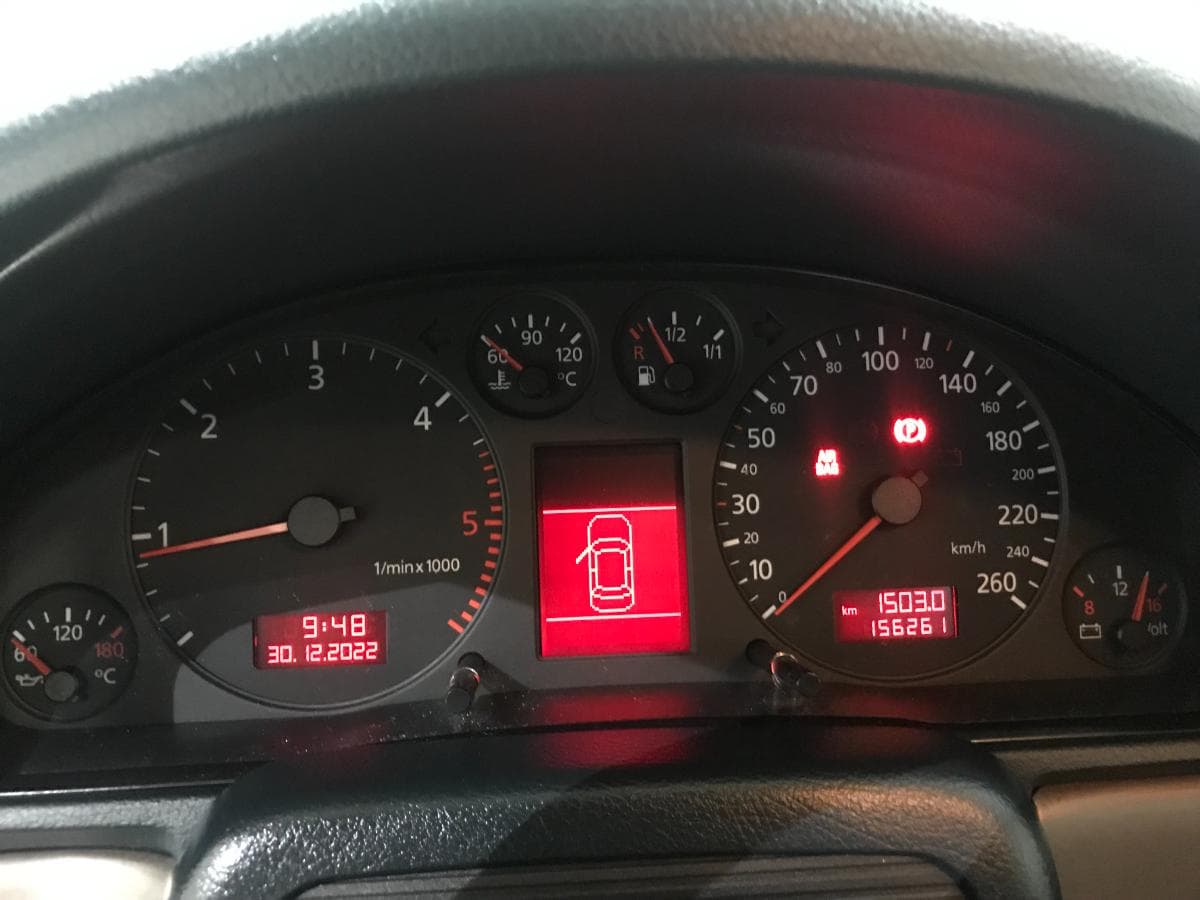 Audi A4 1.9 TDI · Ano 2000 — image 35