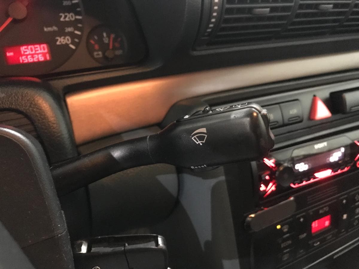 Audi A4 1.9 TDI · Ano 2000 — image 36