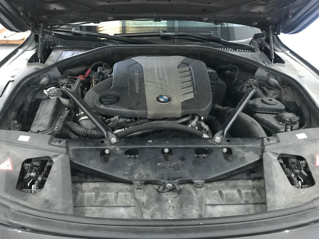 BMW 750 LD X-Drive · Ano 2013 — image 5