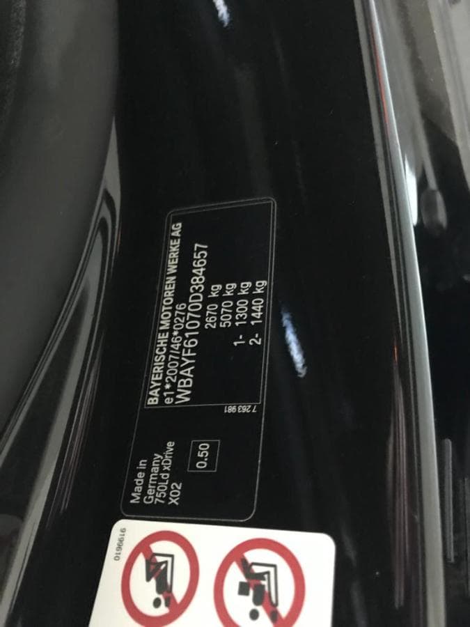 BMW 750 LD X-Drive · Ano 2013 — image 6