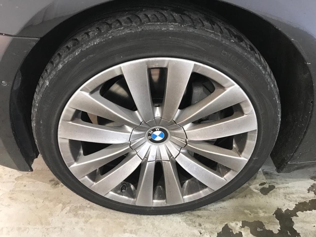 BMW 750 LD X-Drive · Ano 2013 — image 18
