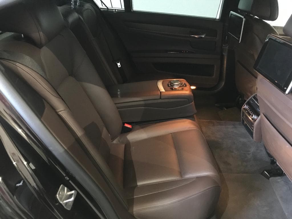 BMW 750 LD X-Drive · Ano 2013 — image 38