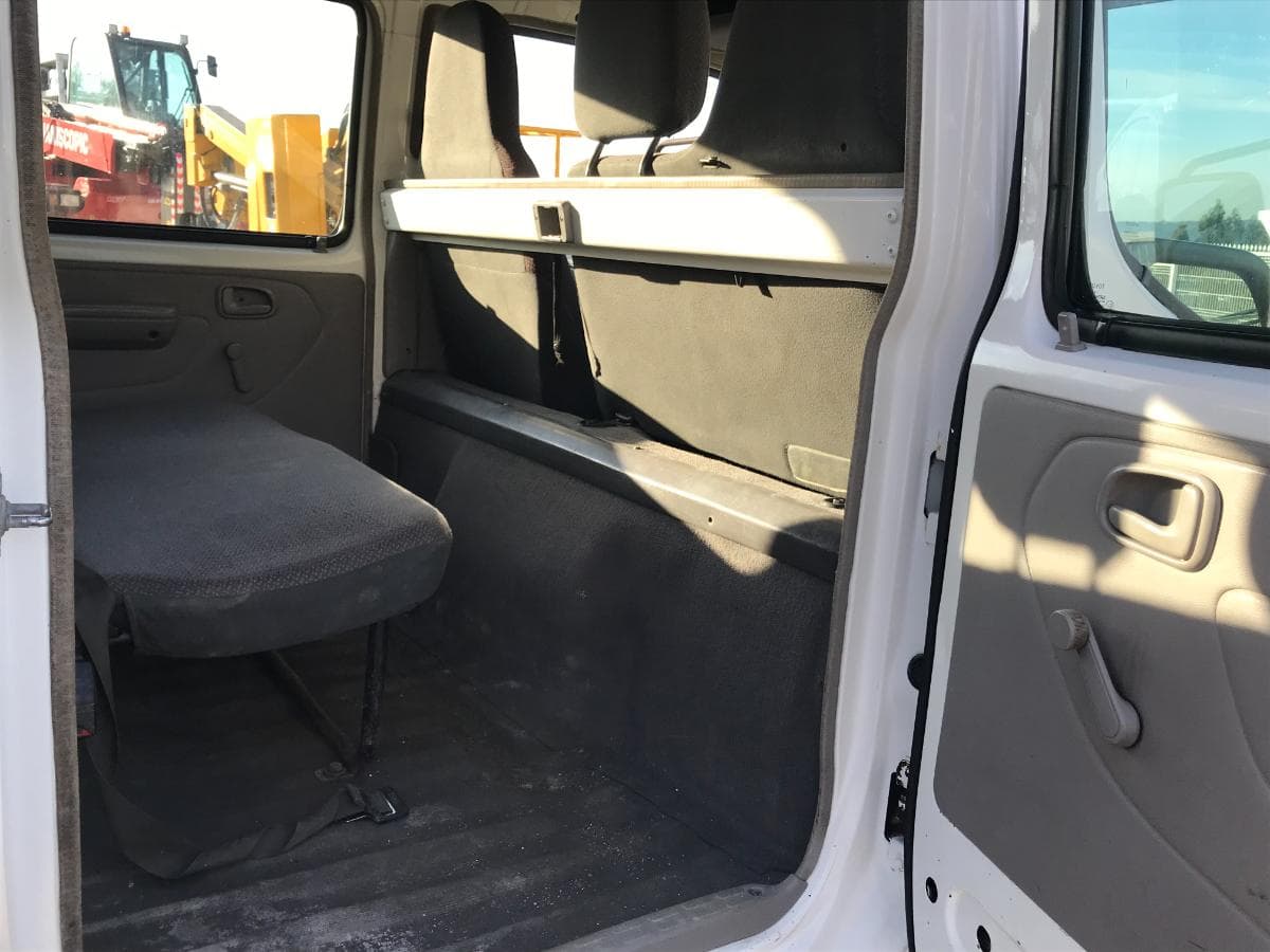 Toyota Dyna 2.5 D4D · Ano 2005 — imagem 17