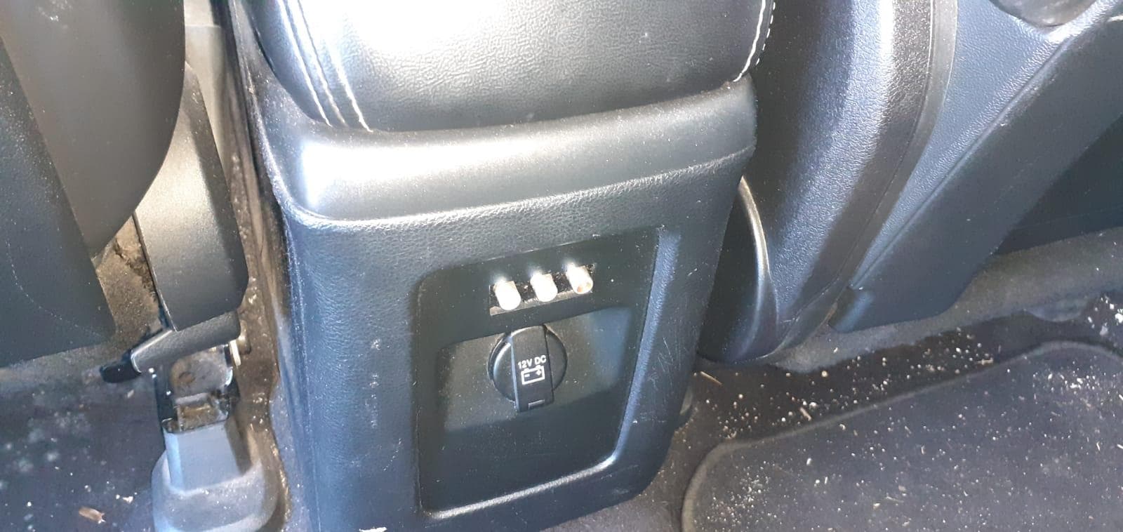 Fiat Freemont 2.0 JTD · Ano 2016 — image 13