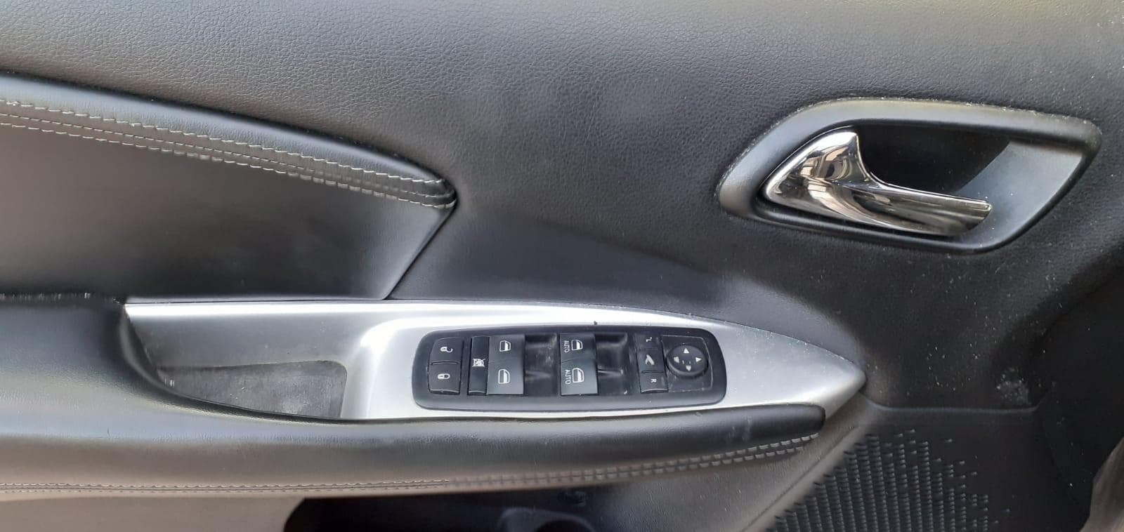 Fiat Freemont 2.0 JTD · Ano 2016 — image 16