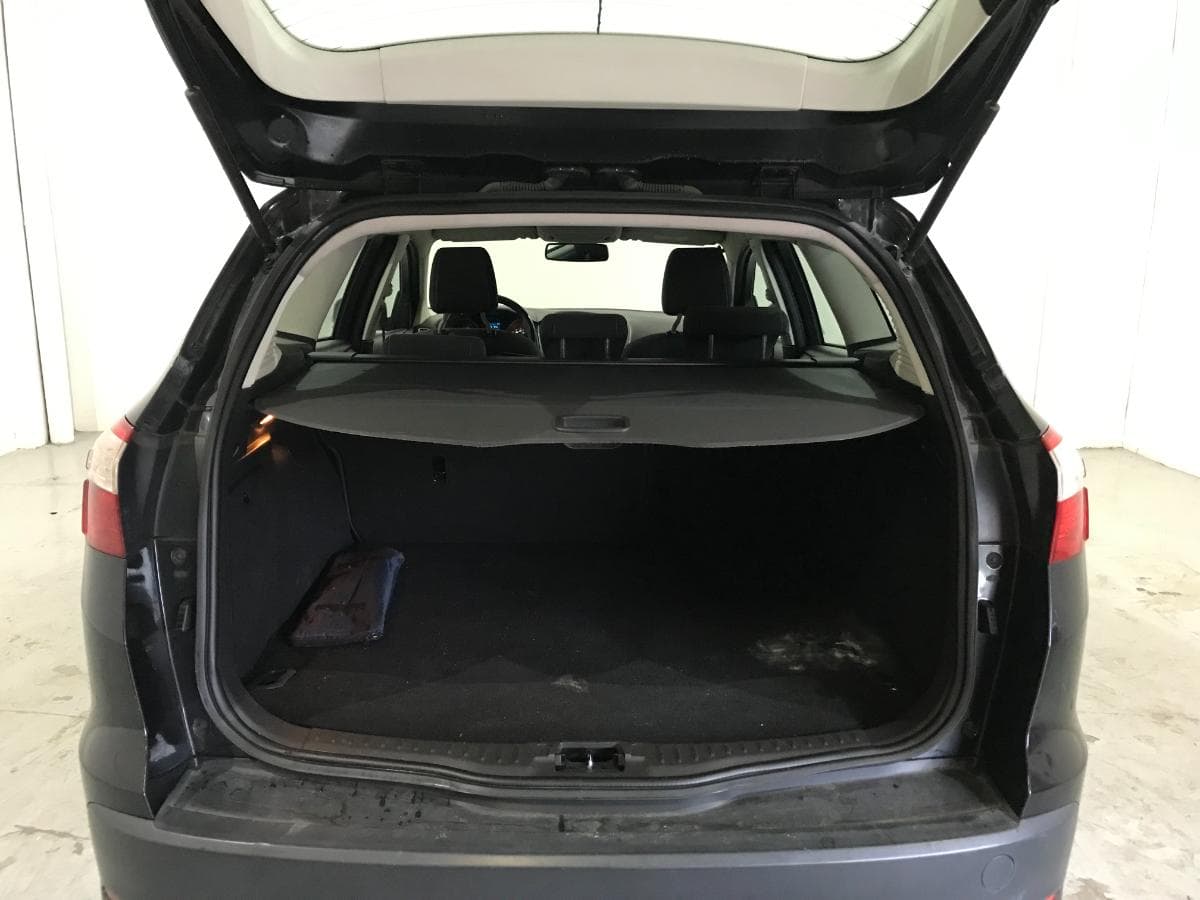 Ford Focus 1.6TDCI · Ano 2011 — image 7