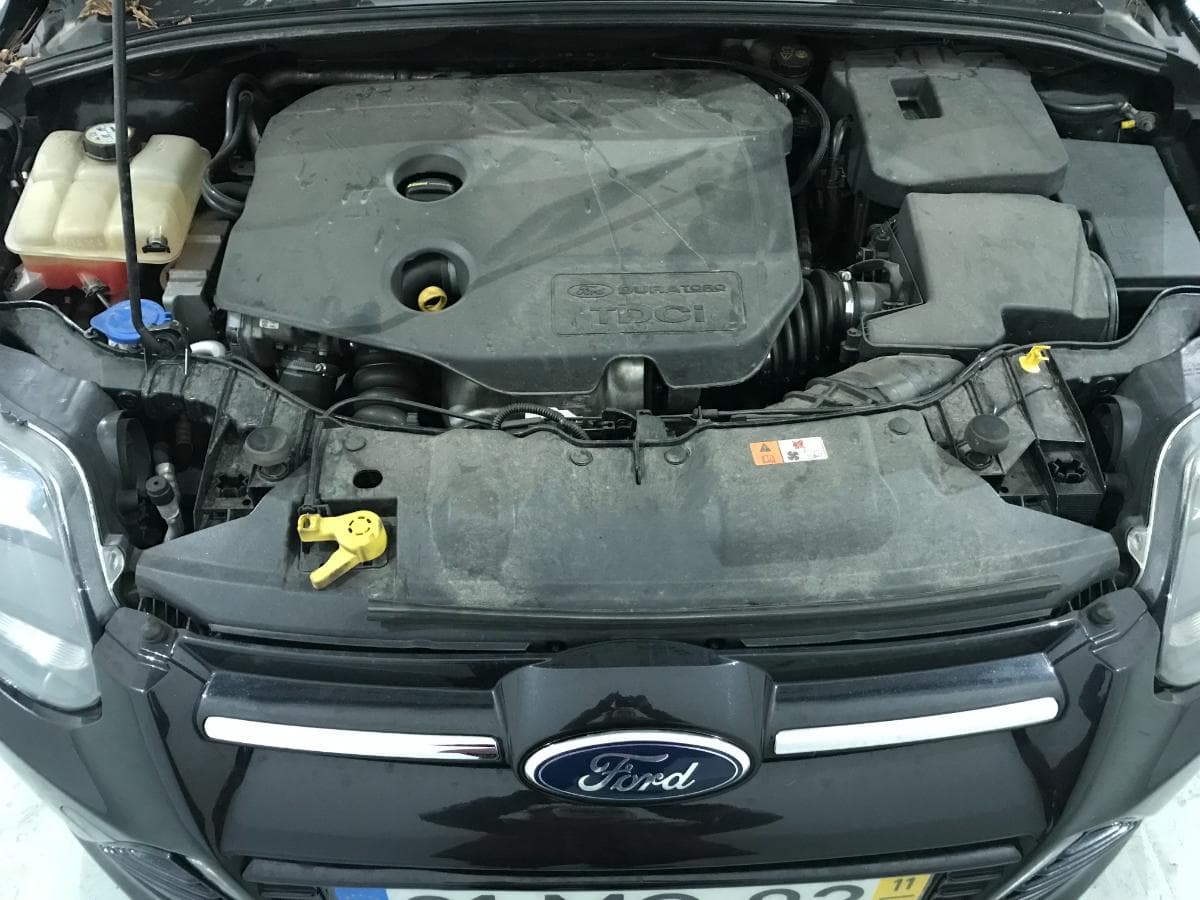 Ford Focus 1.6TDCI · Ano 2011 — image 9