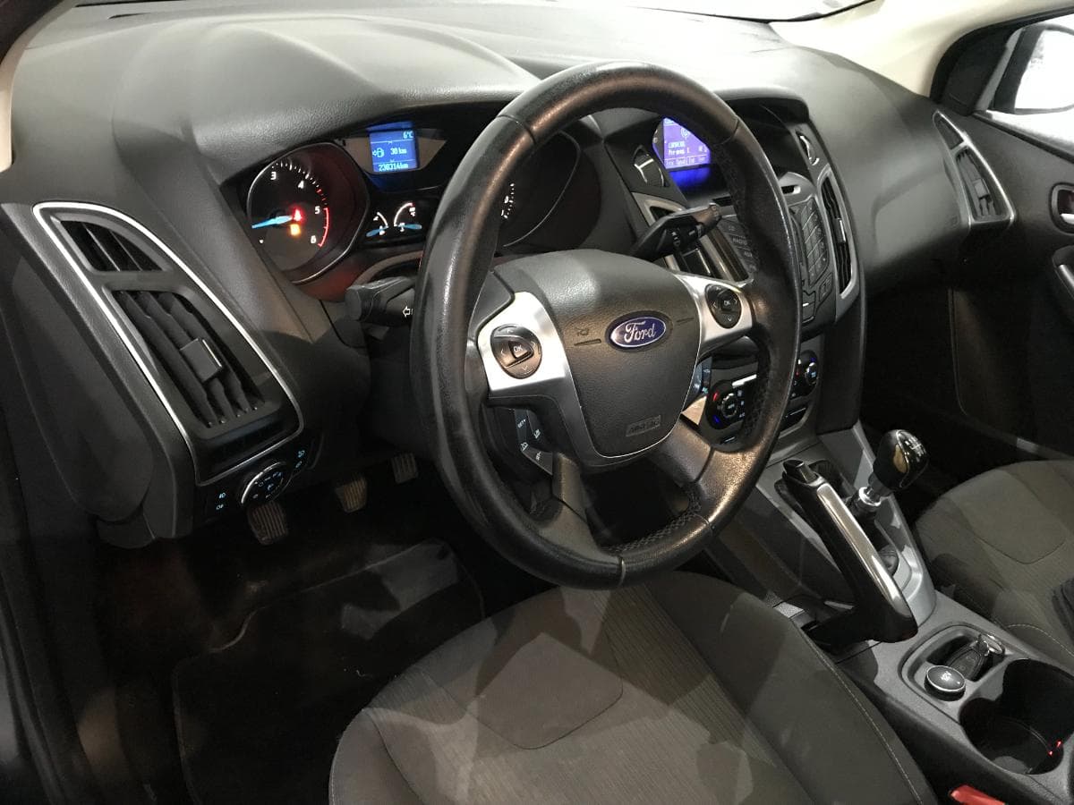 Ford Focus 1.6TDCI · Ano 2011 — image 31