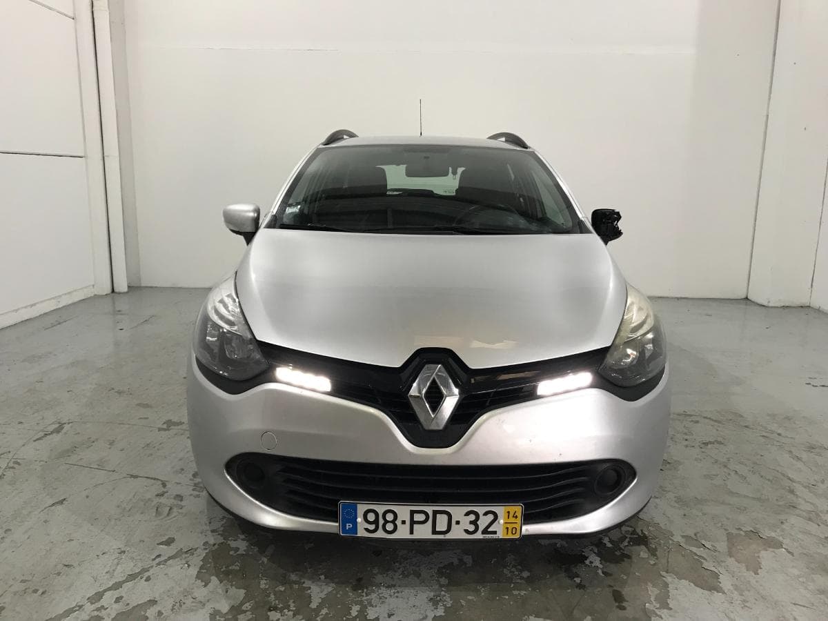 Renault Clio 1.5 DCI · Ano 2014 — imagen 3