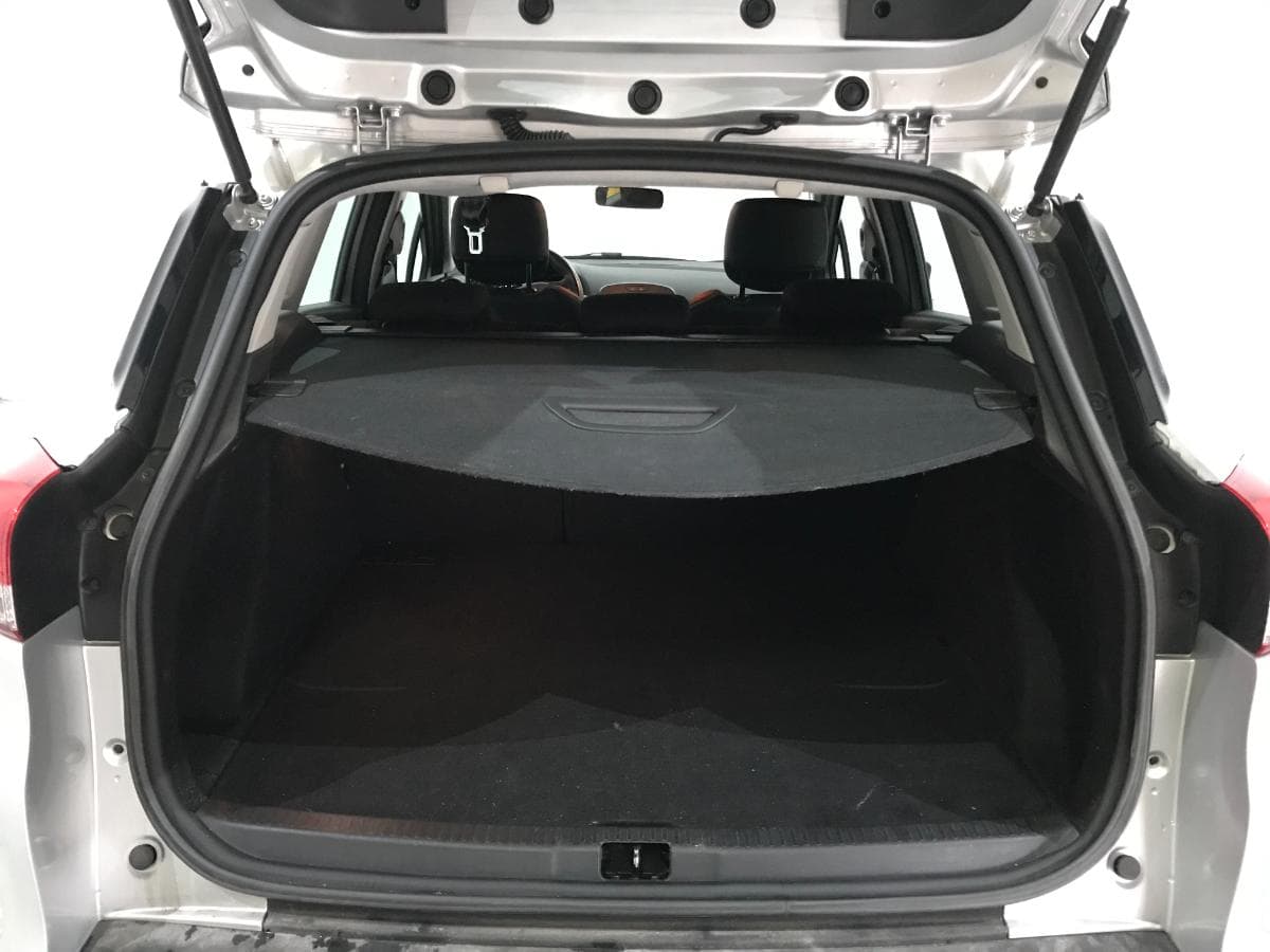 Renault Clio 1.5 DCI · Ano 2014 — imagen 9