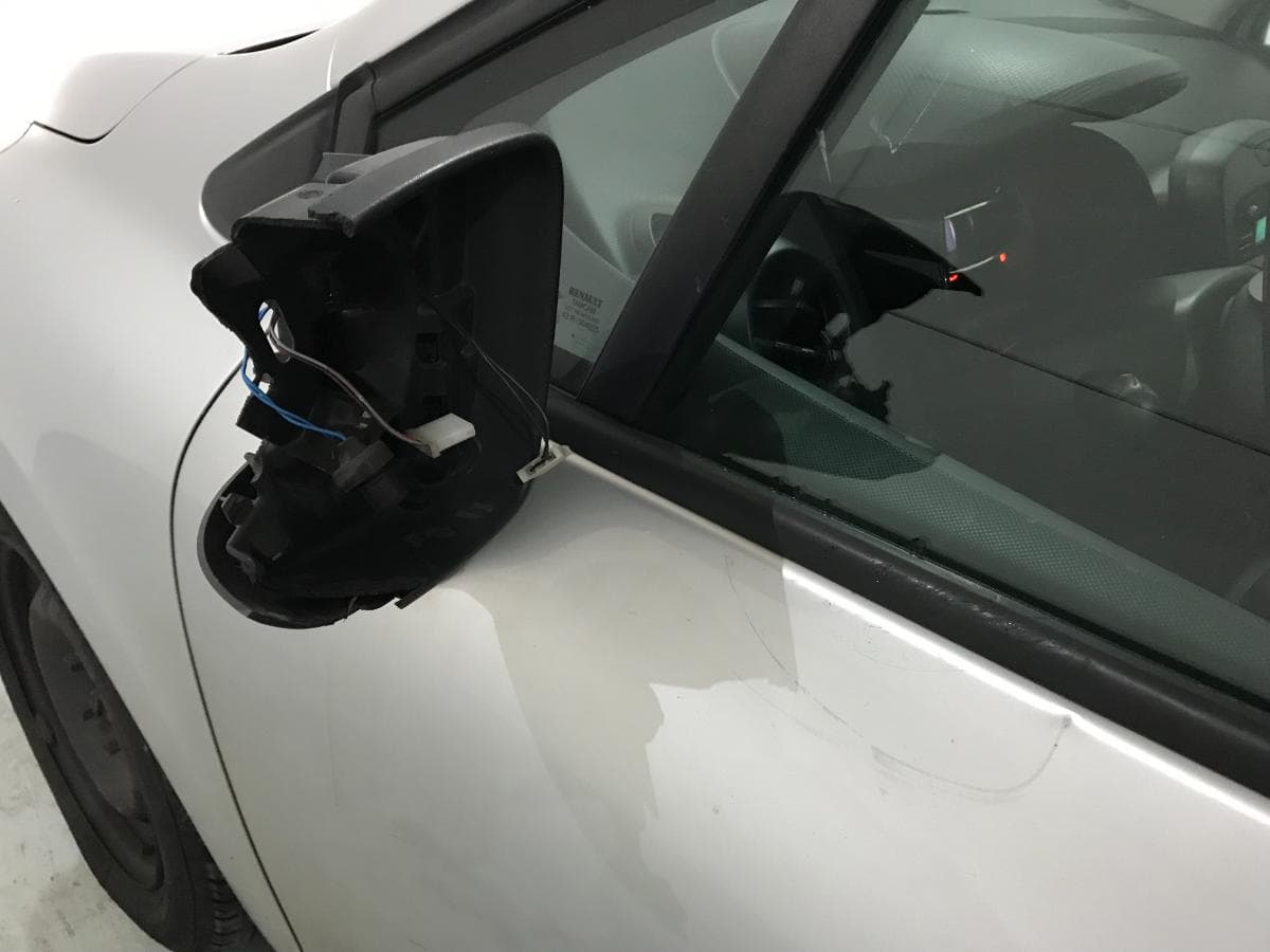 Renault Clio 1.5 DCI · Ano 2014 — imagen 39