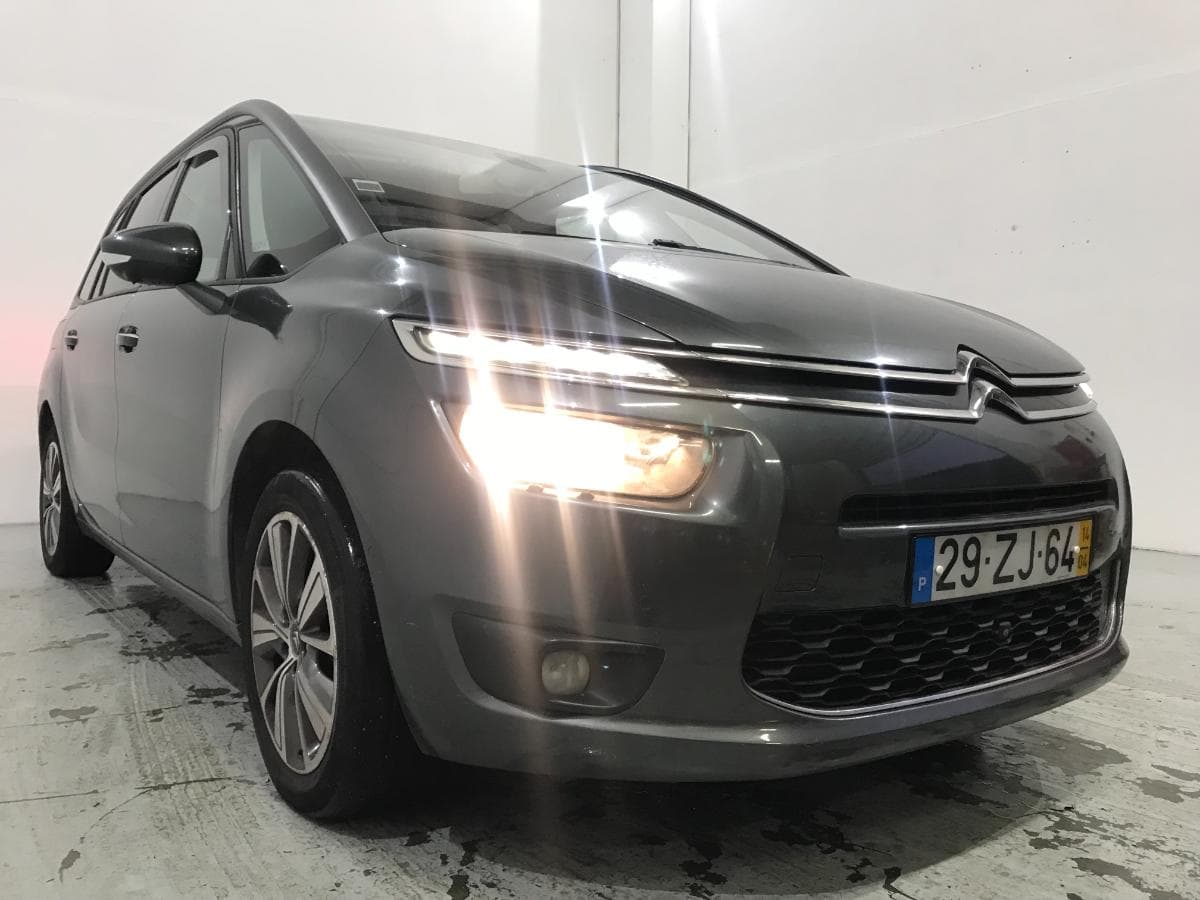 Citroën C4 Grand Picasso 1.6 HDI · Ano 2014 — imagem 3