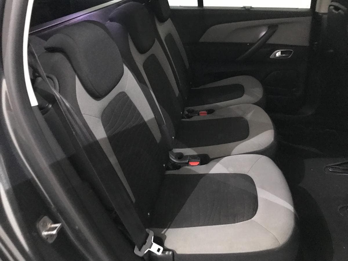 Citroën C4 Grand Picasso 1.6 HDI · Ano 2014 — imagem 19