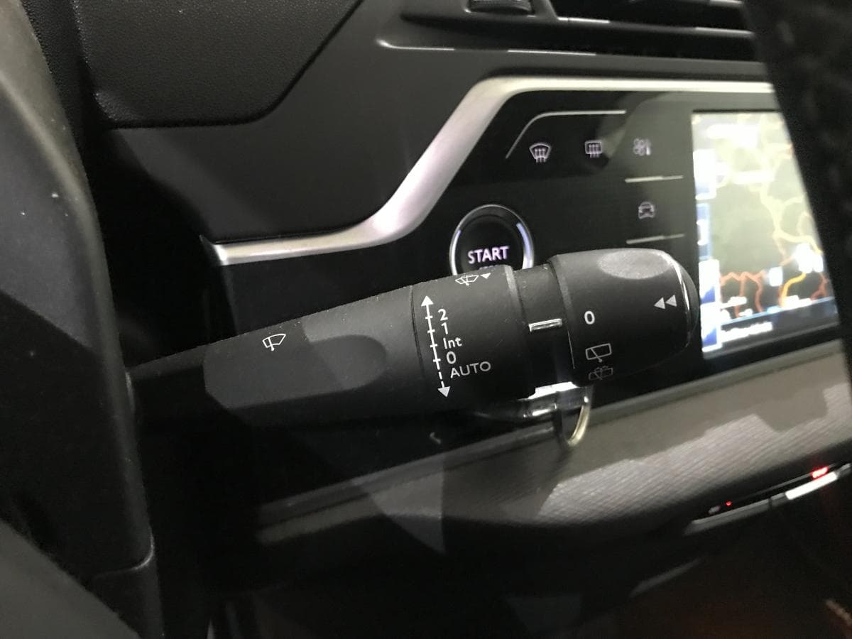 Citroën C4 Grand Picasso 1.6 HDI · Ano 2014 — imagem 33