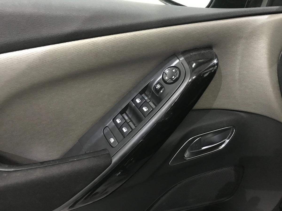 Citroën C4 Grand Picasso 1.6 HDI · Ano 2014 — imagem 35