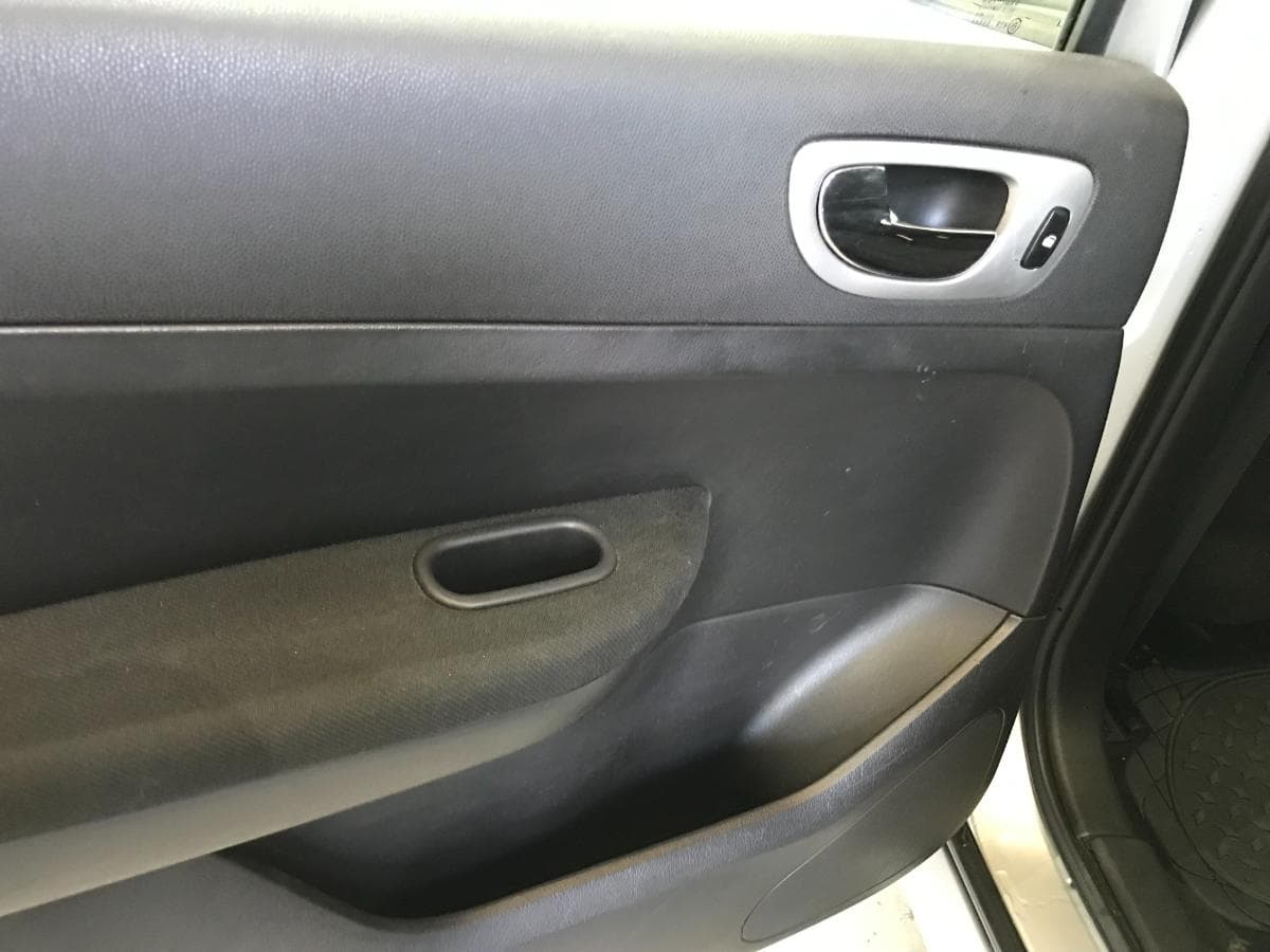 Peugeot 307 1.4 HDI · Ano 2005 — imagem 19