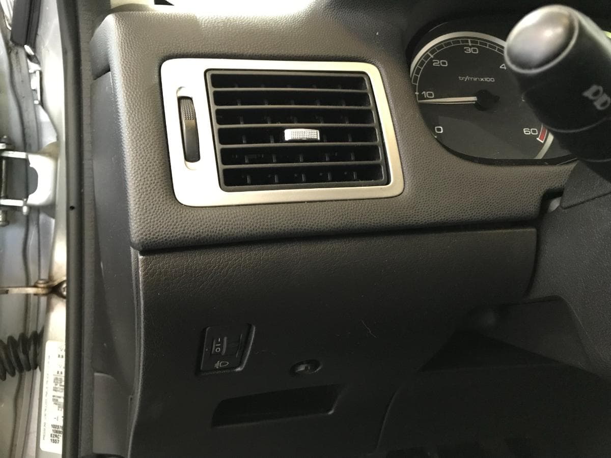Peugeot 307 1.4 HDI · Ano 2005 — imagem 22
