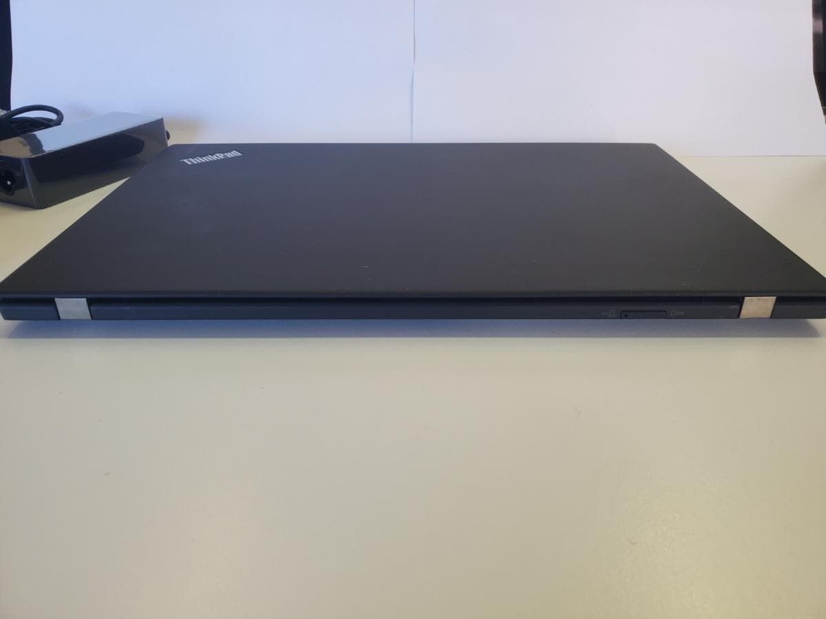 Portátil Lenovo ThinkPad X1 Carbon G5 — imagem 3