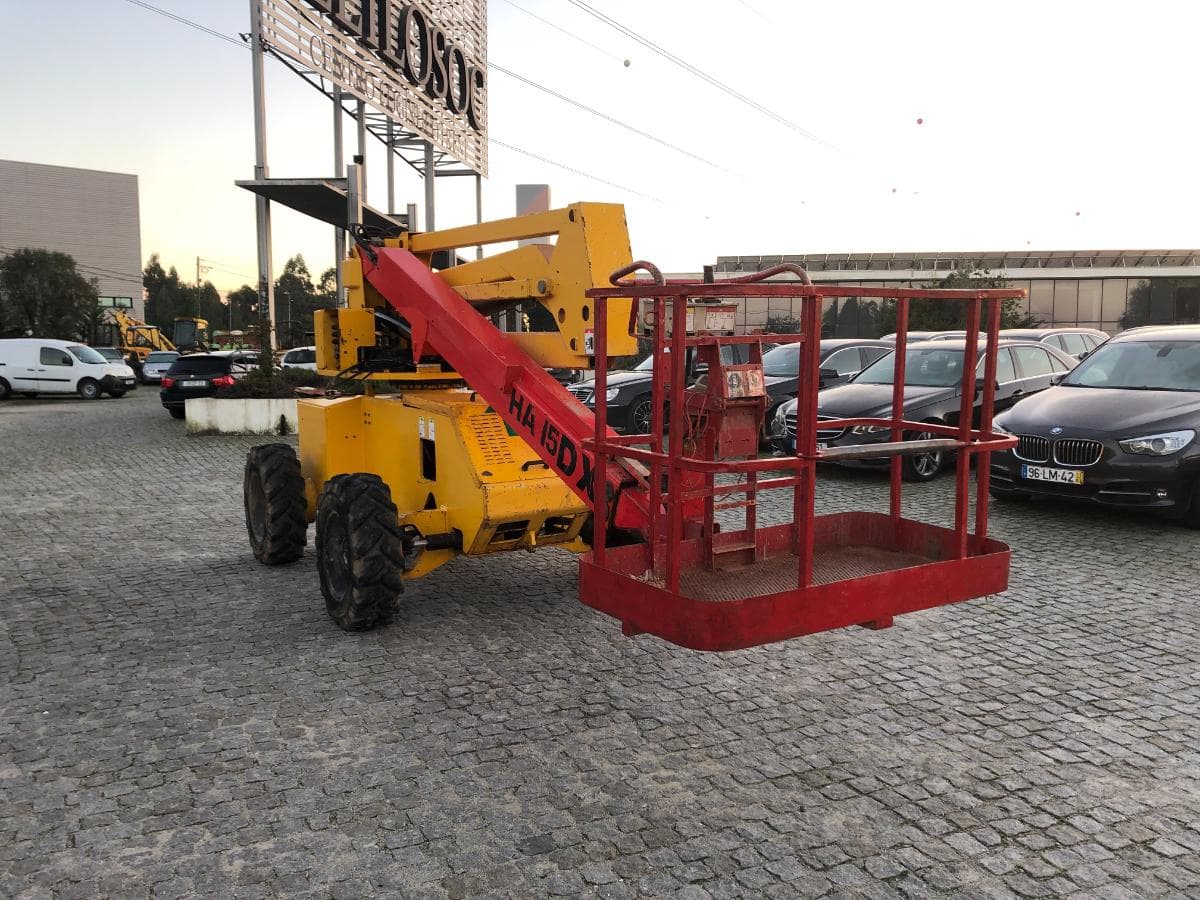 Plataforma Elevatória Haulotte HA15DX · Ano 2000 — imagem 1