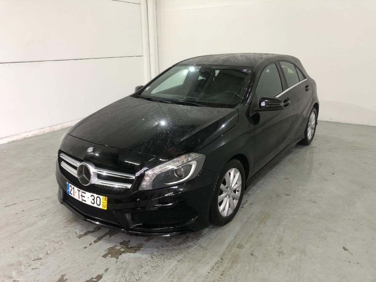 Mercedes-Benz Classe A 200 CDI· Ano 2014 — image 1