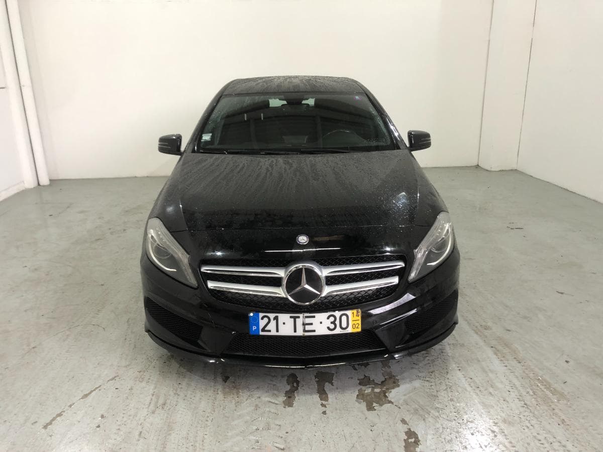 Mercedes-Benz Classe A 200 CDI· Ano 2014 — image 2