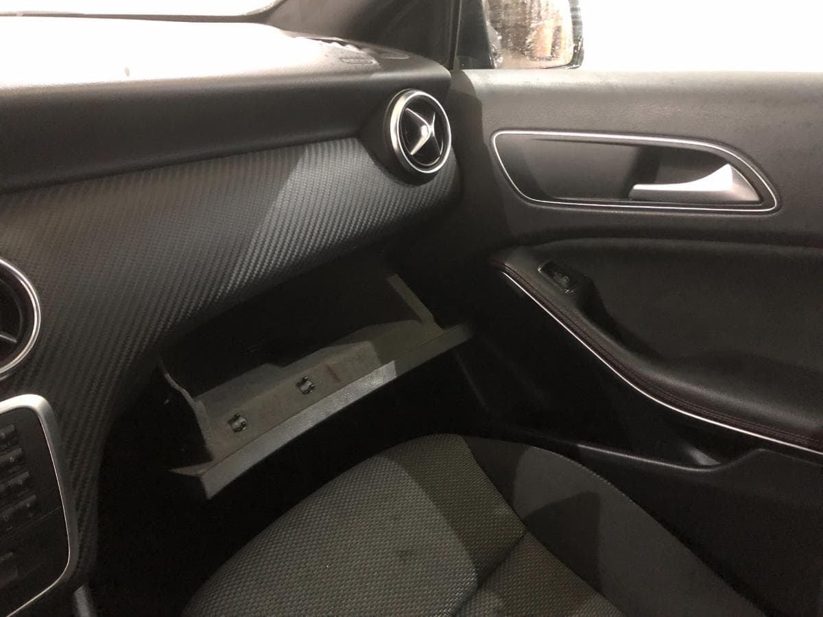 Mercedes-Benz Classe A 200 CDI· Ano 2014 — image 26
