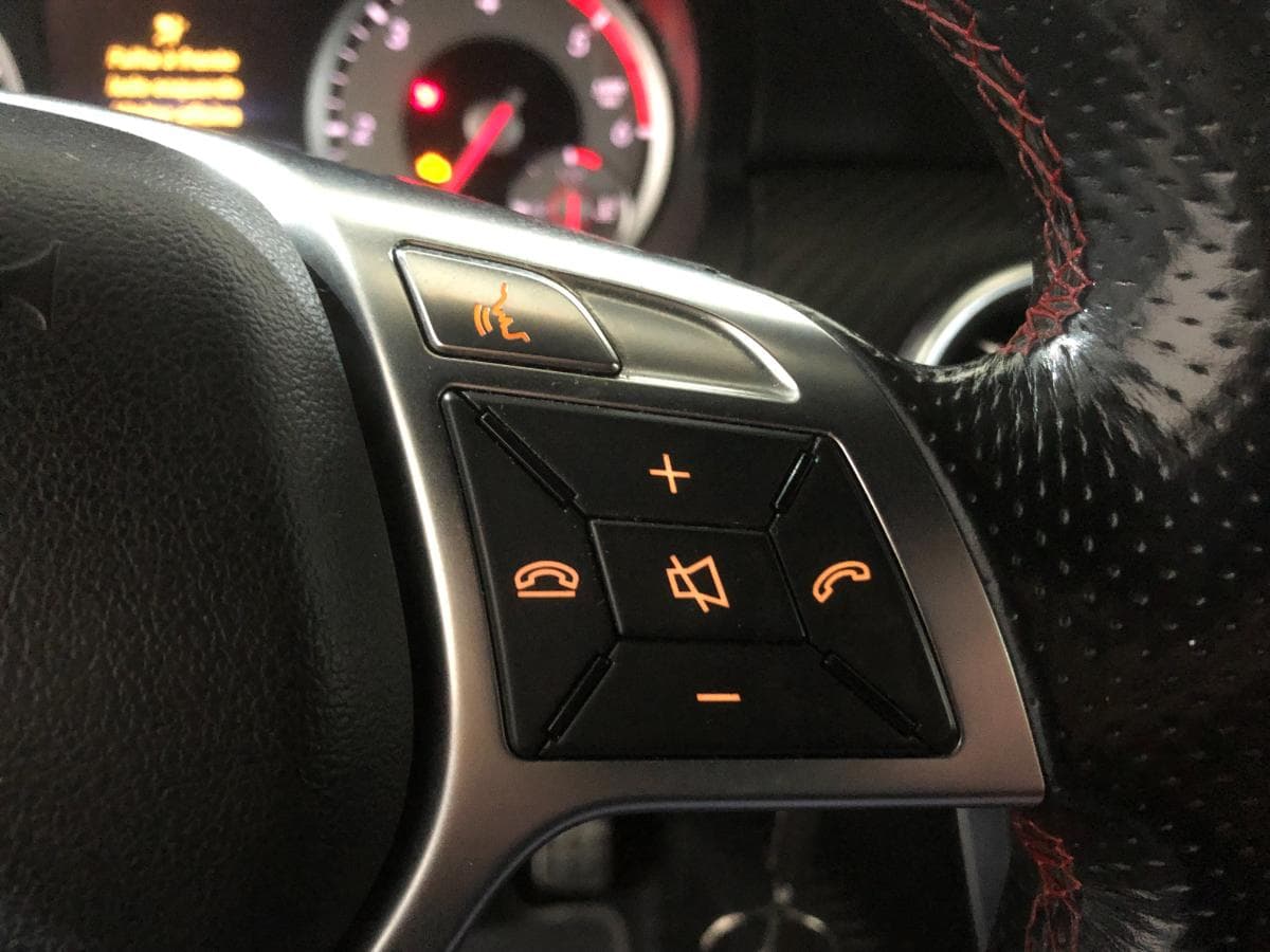 Mercedes-Benz Classe A 200 CDI· Ano 2014 — image 31