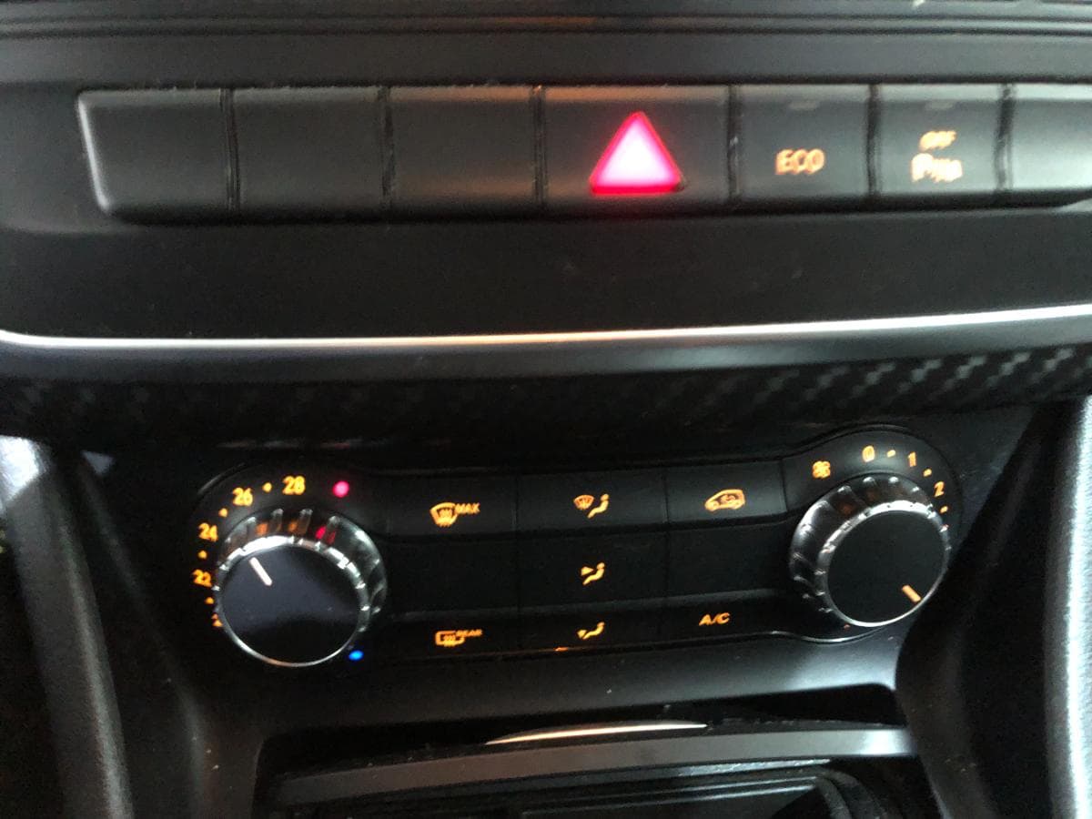 Mercedes-Benz Classe A 200 CDI· Ano 2014 — image 34